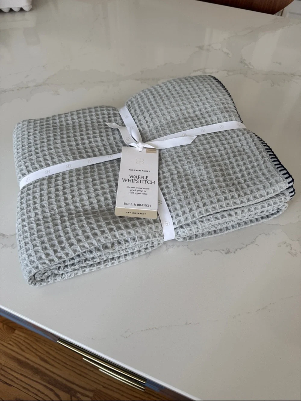Boll & Branch Waffle Whipstitch throw blanket NWT - Picture 2 of 6